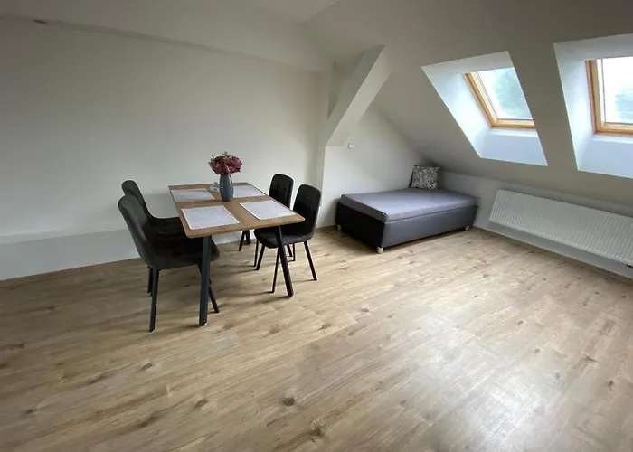 černý Tulipán - 5 Apartamento Plzeň